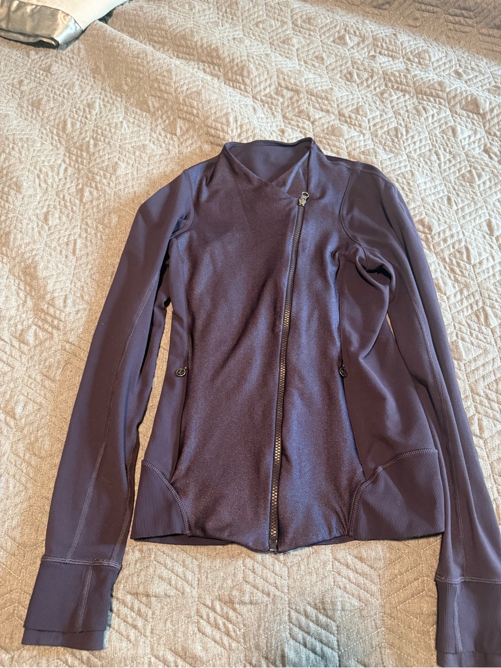 lululemon athletica Womens Asymmetrical Zip Jacket - Deep Plum